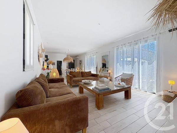 Maison à vendre  4 pièces - 93,90 m 2   VENCE  - 06