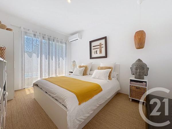 Maison à vendre  4 pièces - 93,90 m 2   VENCE  - 06
