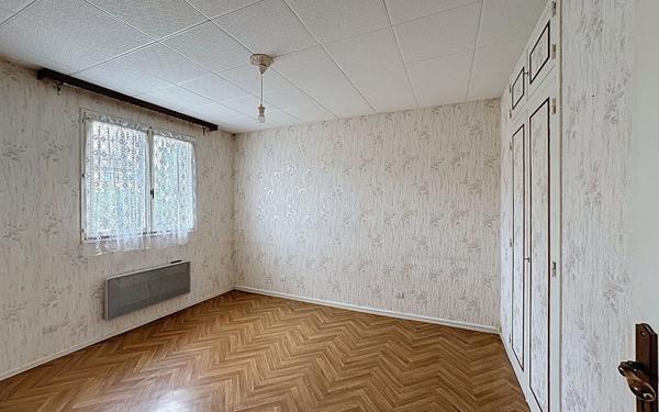 Maison à vendre    3 pièces •  Cournon-d'Auvergne