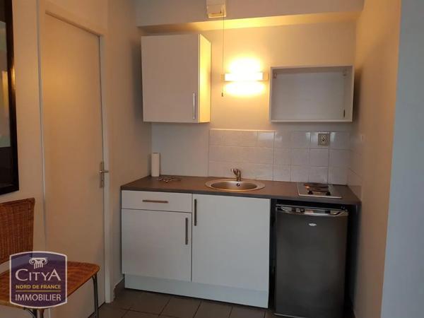 Appartement à louer 2 pièces 27.04m² Famars (59300)