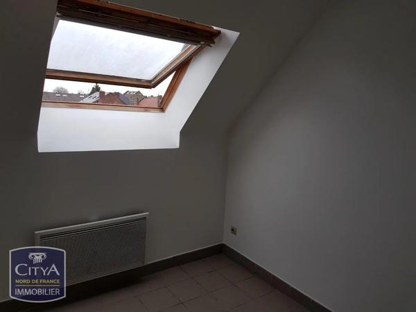 Appartement à louer 2 pièces 27.04m² Famars (59300)