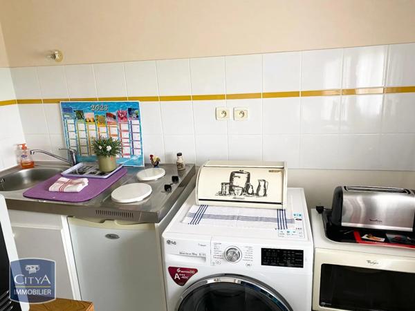 Appartement à louer 2 pièces 46.26m² Niort (79000)