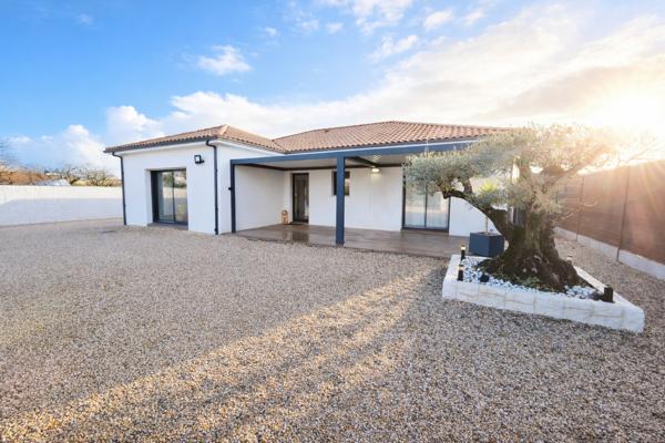 Maison Pont Saint Martin 4 pièce(s) 121 m2