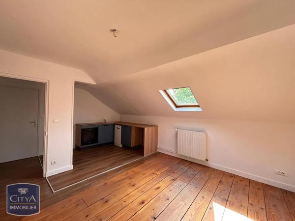 Appartement à louer 3 pièces 43.93m² Orléans (45000)