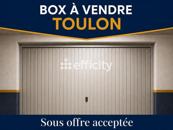 Parking
        
        - 14 m² Exclusivité 40 000 € *