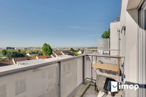 Lumineux T2 de 43m2 avec balcons et parking