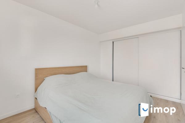 Lumineux T2 de 43m2 avec balcons et parking