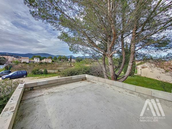 Cuers (83390) Villa neuve à terminer à Cuers