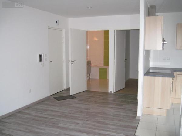 Appartement à louer à Saint-Martin-Boulogne dans le Pas-de-Calais (62280), ref : 62055-L263