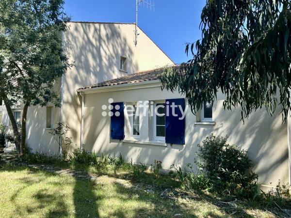 Maison 9 pièces - 165 m² Exclusivité efficity