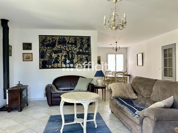 Maison 9 pièces - 165 m² Exclusivité efficity