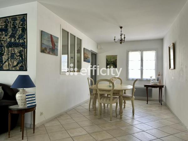 Maison 9 pièces - 165 m² Exclusivité efficity