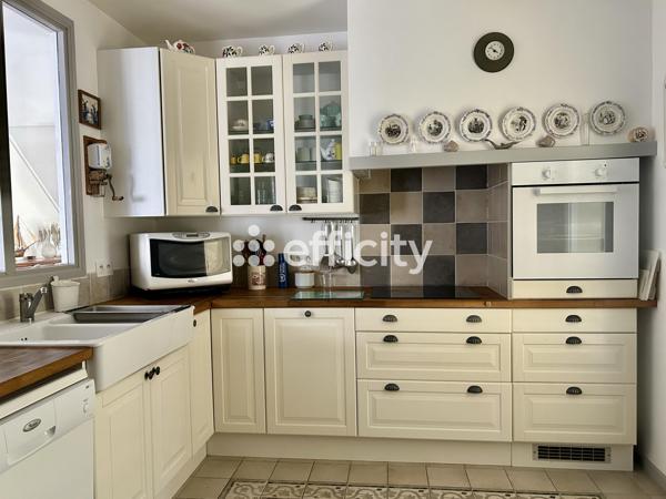 Maison 9 pièces - 165 m² Exclusivité efficity