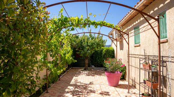 Maison 4 pièces 110 m² avec jardin de 652 m² à Marseille 13011