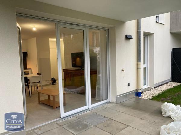 Appartement à louer 2 pièces 43.28m² Saint-Martin-d'Hères (38400)