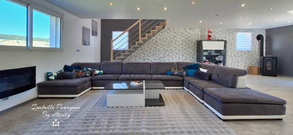 Maison 11 pièces - 280 m²