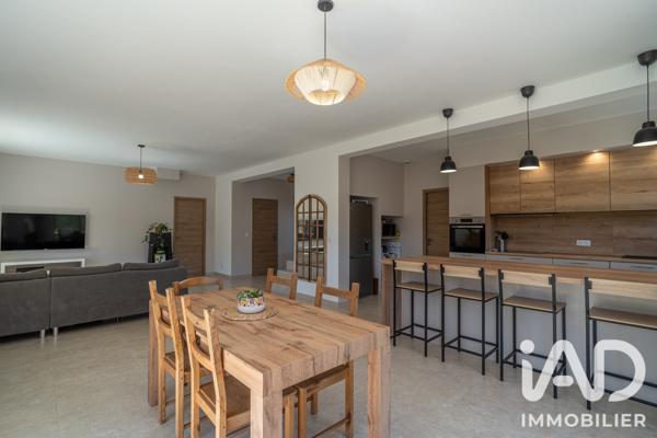 Maison (prestige) à vendre 6 pièces 136 m² Le Castellet