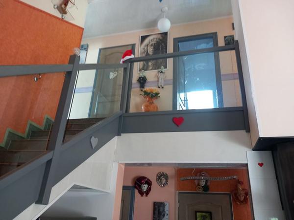 Maison  6 pièce(s) 179 m2