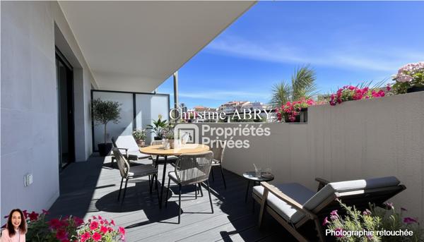 SPACIEUX APPARTEMENT T2 44M²  AVEC TERRASSE  PROCHE MER ET PLAGE
