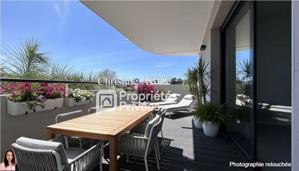 SPACIEUX APPARTEMENT T2 44M²  AVEC TERRASSE  PROCHE MER ET PLAGE