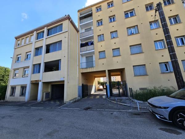 Vente / Appartement T3 à Vallauris (06220)