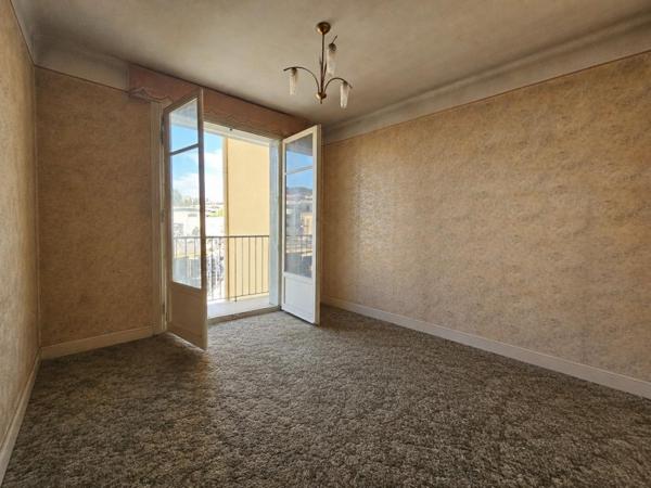 Vente / Appartement T3 à Vallauris (06220)
