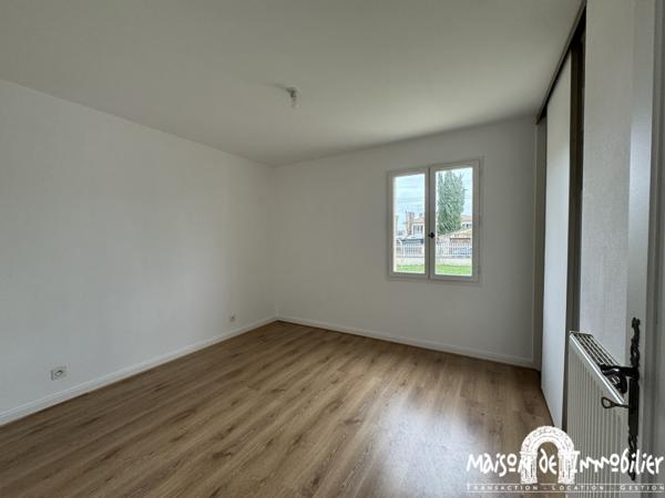 Location Maison contemporaine - 4 pièces - 121m² - JARNAC