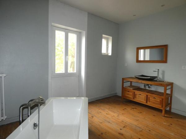 UN BIEN, PLUSIEURS PROJETS – 233 m² HABITABLES + LOCAL DE 93 m² – PARCELLE 960 m²