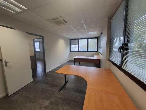 Fonds et/ou murs commerciaux à vendre à Cesson-Sévigné en Ille-et-Vilaine (35510), ref : 006/2223