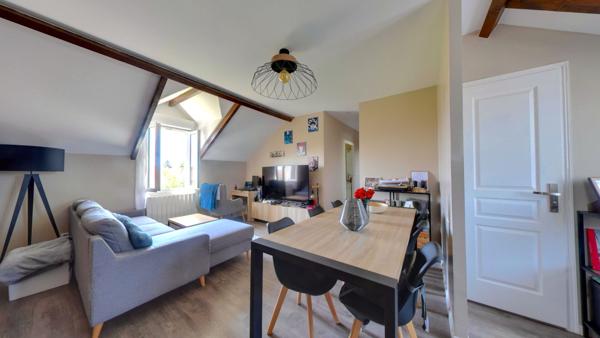 Maison 9 pieces - Roissy en Brie