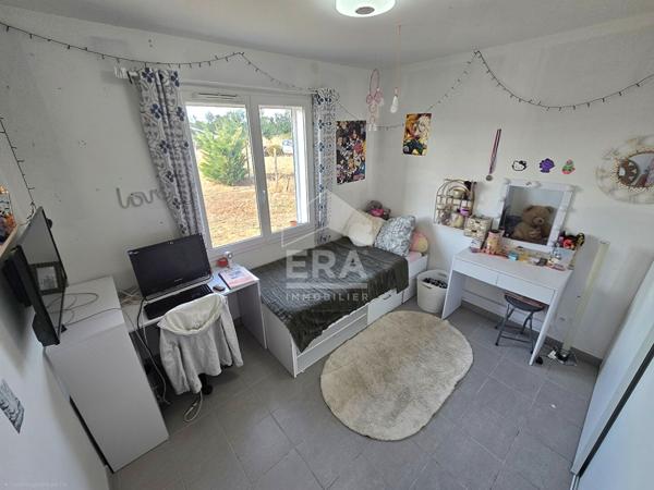 Maison d'Exception à Vendre à Le Pizou - 6 Pièces, 104 m² sur Terrain de 2025 m²