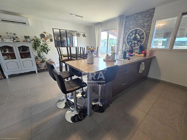 Maison d'Exception à Vendre à Le Pizou - 6 Pièces, 104 m² sur Terrain de 2025 m²