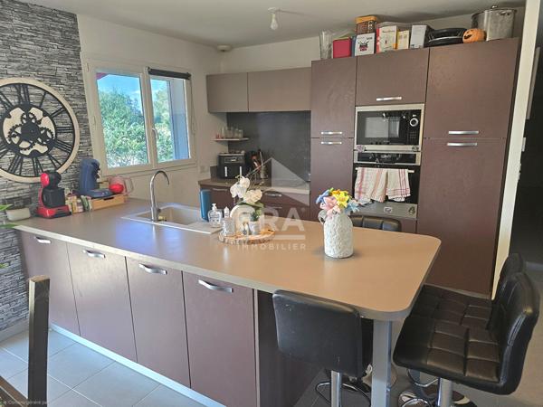 Maison d'Exception à Vendre à Le Pizou - 6 Pièces, 104 m² sur Terrain de 2025 m²