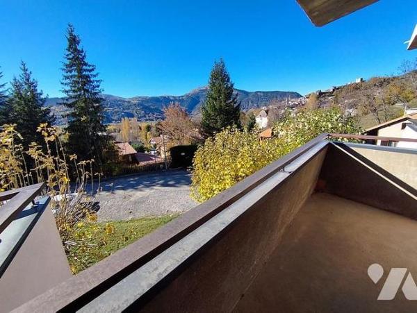 Vente Studio à SEYNE