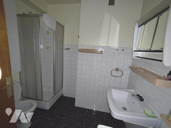 Vente Studio à SEYNE