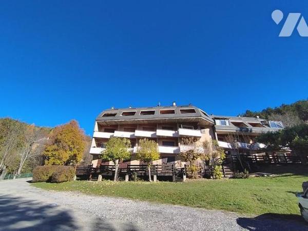 Vente Studio à SEYNE