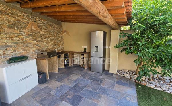 Superbe ! Maison à vendre 5 pièces BEZIERS (34) 155 m²+ dépendances de 60m² sur 965 m² TERRAIN AVEC PISCINE BALI