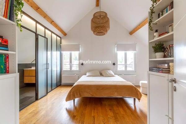 Vente                                                      Maison
                        
                     7 pièces                      189 m2                     à Sucy-en-Brie