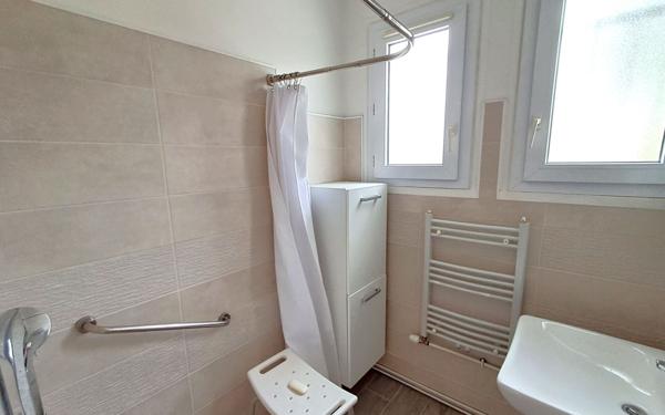 Maison à vendre    4 pièces •  Lamonzie-Saint-Martin