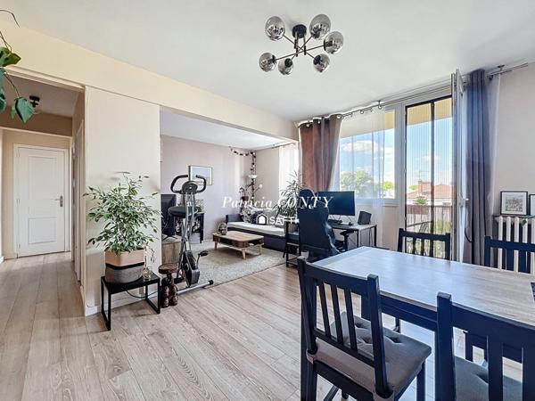 3 pièces idéalement situé entre village et métro