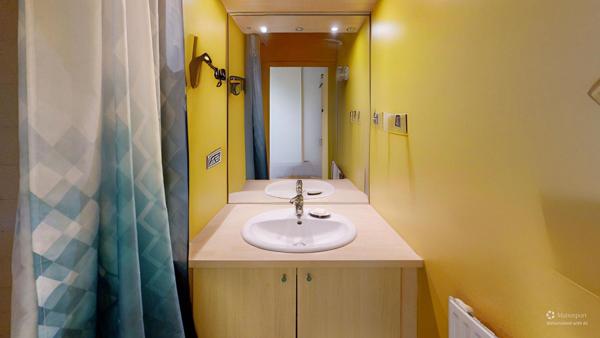 LYON 7e - SPACIEUX T4 DE 96 m² AVEC BALCON