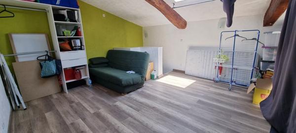 CHARMANTE MAISON DE BOURG JOLIMENT RENOVEE