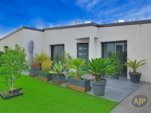 Vente maison Questembert : 439 000 € - AJP Immobilier Questembert