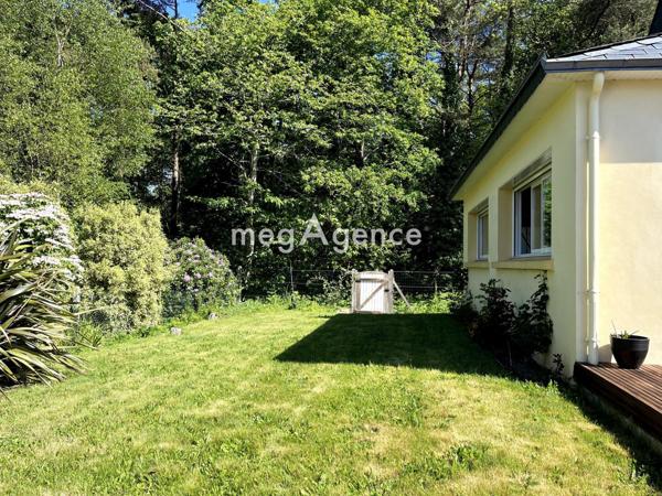 Maison à Quéven, 56530 - 8 pièces 146m²