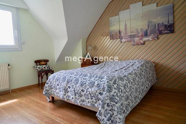 Maison à Quéven, 56530 - 8 pièces 146m²