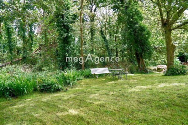 Maison à Quéven, 56530 - 8 pièces 146m²