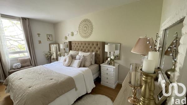 Appartement 3 pièces de 72 m² à Champs-sur-Marne (77420)