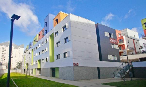 INVESTISSEMENT LOCATIF  TOURS  Résidence étudiante Campus Le Jardin des Lettres 5.55 % de rentabilité