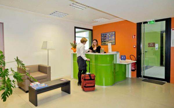INVESTISSEMENT LOCATIF  TOURS  Résidence étudiante Campus Le Jardin des Lettres 5.55 % de rentabilité