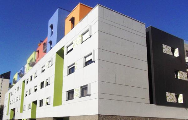 INVESTISSEMENT LOCATIF  TOURS  Résidence étudiante Campus Le Jardin des Lettres 5.55 % de rentabilité